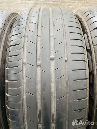 Toyo Proxes Sport 215/55 R17 98Y