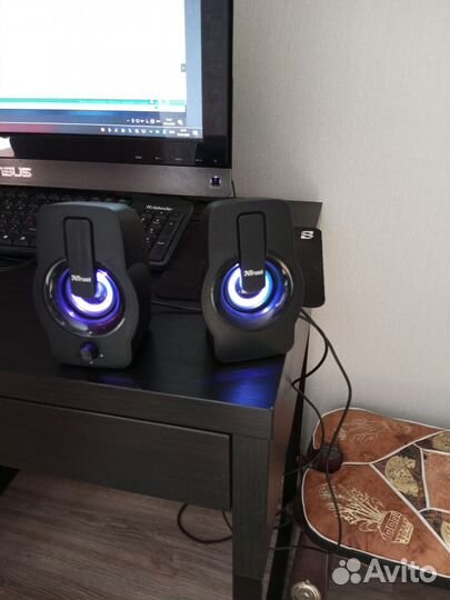 Компьютерные колонки Trust Gemi RGB