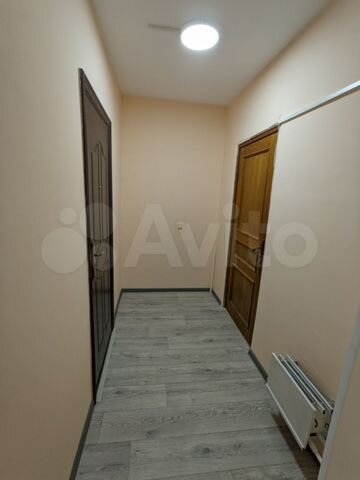 2-к. квартира, 61 м², 4/9 эт.