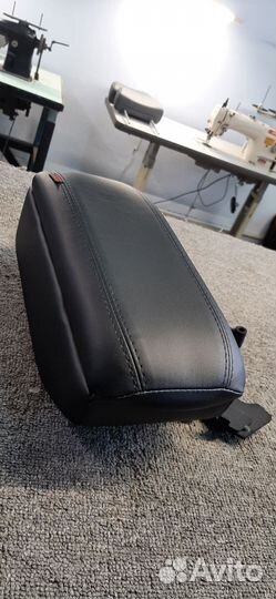 Подлокотник Huyndai Accent