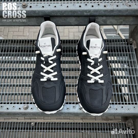 Кроссовки мужские