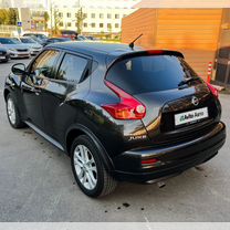 Nissan Juke 1.6 CVT, 2012, 190 000 км, с пробегом, цена 940 000 руб.