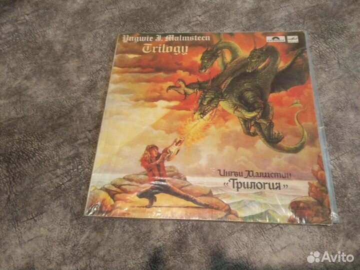 Виниловые пластинки Iron Maiden и др