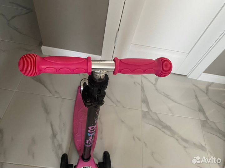 Детский самокат Maxi Micro Classic