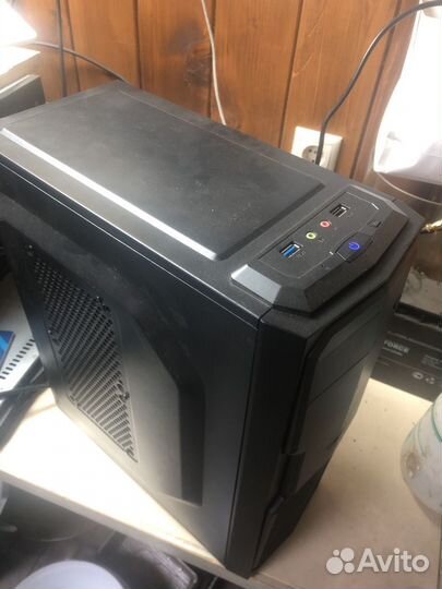 Компьютер системный блок