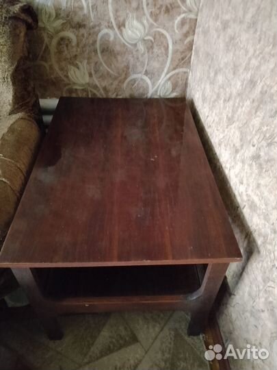 Журнальный столик бу