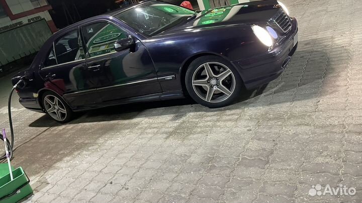 Mercedes-Benz E-класс 4.3 AT, 1998, 150 000 км