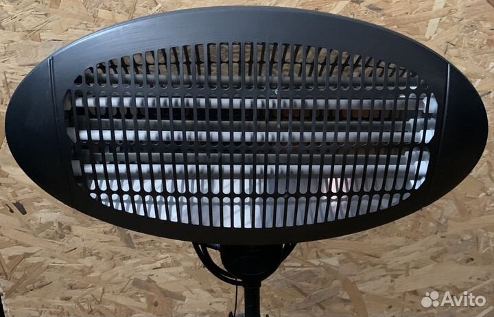 Кварцевый радиационный нагреватель