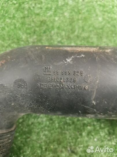 Патрубок дроссельной заслонки Opel Astra H хетчбек