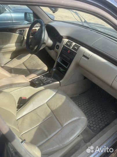 Mercedes w210 в разборе