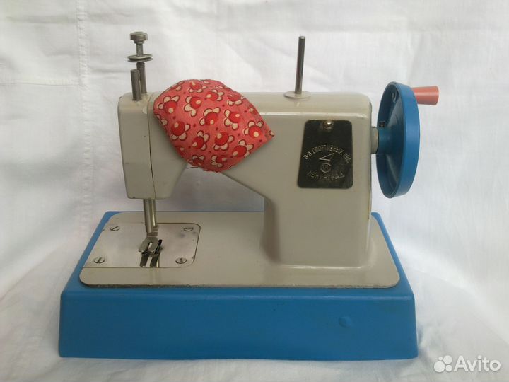 Машинка швейная детская, СССР, 1970-е