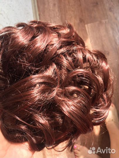 Заколка и резинка из волос