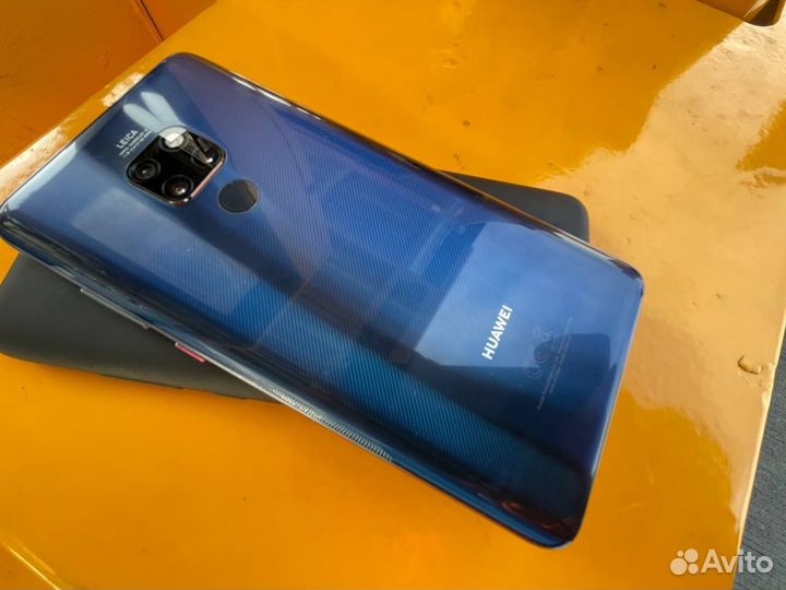 HUAWEI Mate 20, 6/128 ГБ