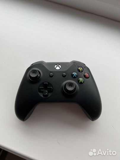 Джойстик xbox one