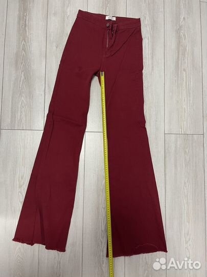 Джинсы и кофта в стиле бохо