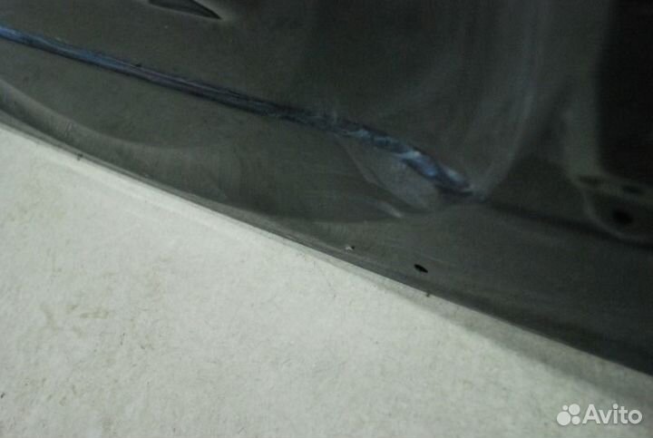 Дверь багажника Mitsubishi Pajero