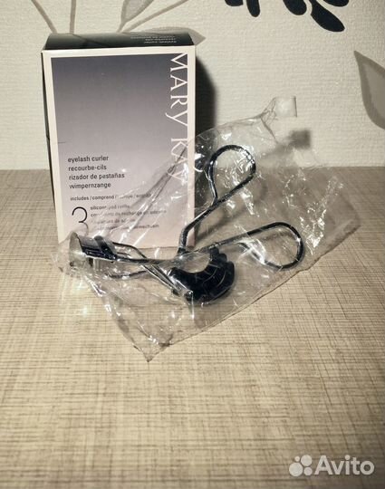 Щипцы для завивки ресниц