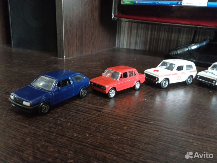 Машинки 1/64 от Автотайм, welly, maisto и др