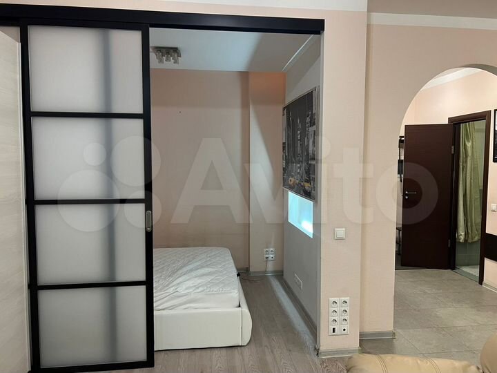 1-к. квартира, 52 м², 13/17 эт.