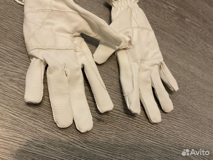 Перчатки стартовые для конного спорта