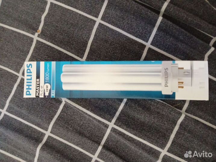 Компактная люминесцентная лампа Phillips, 26W, 10ш
