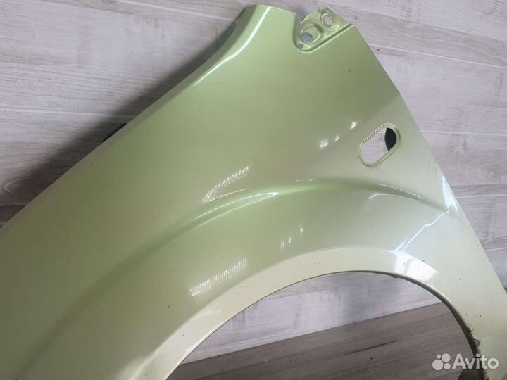 Крыло переднее левое ford fiesta mk5