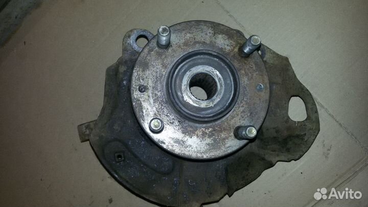 Хендай элантра XD поворотный кулак