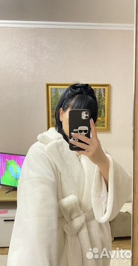 Искусственная шуба белая длинная