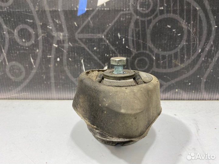 Подушка кпп Audi A6 Allroad C5 BES 2002