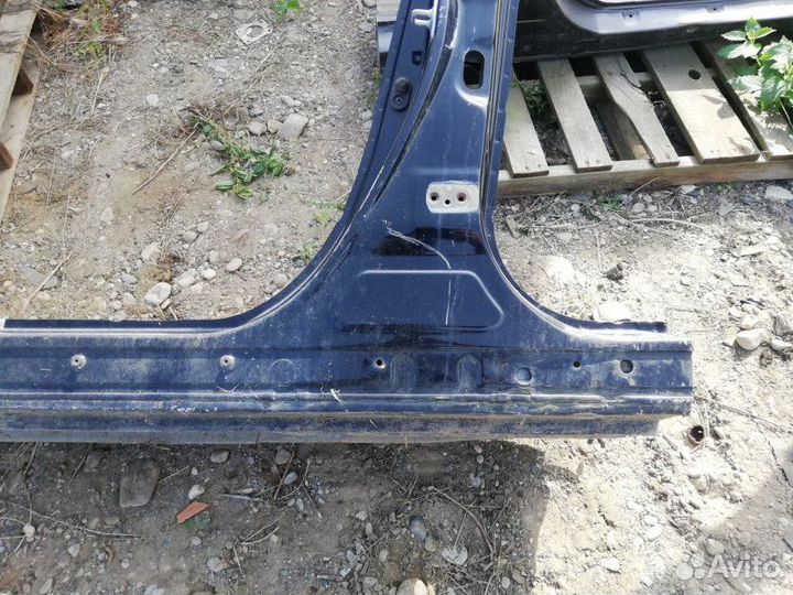 Порог Toyota Camry XV40