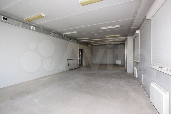 Продам автосервис, 649.2 м²