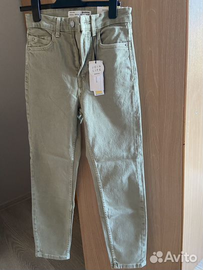 Джинсы stradivarius