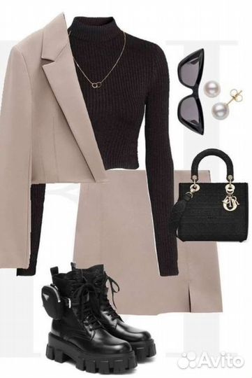 Стилист-имиджмейкер