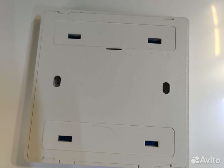 Выключатель для умного дома ZigBee(Tuya)