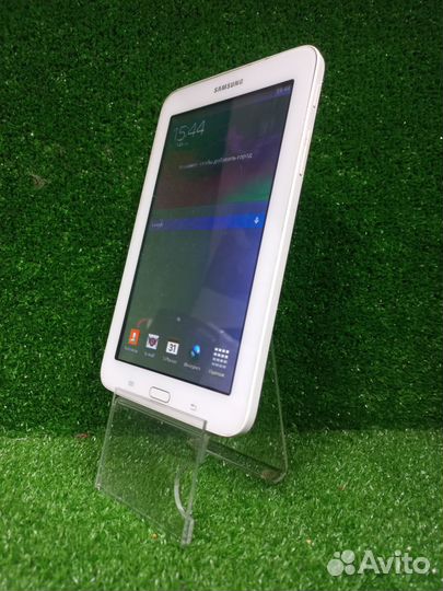 Планшет Samsung Galaxy Tab 3 7.0 Lite SM-T110