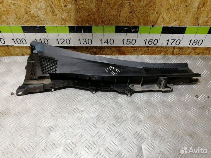 Жабо Infiniti G 2007-2014