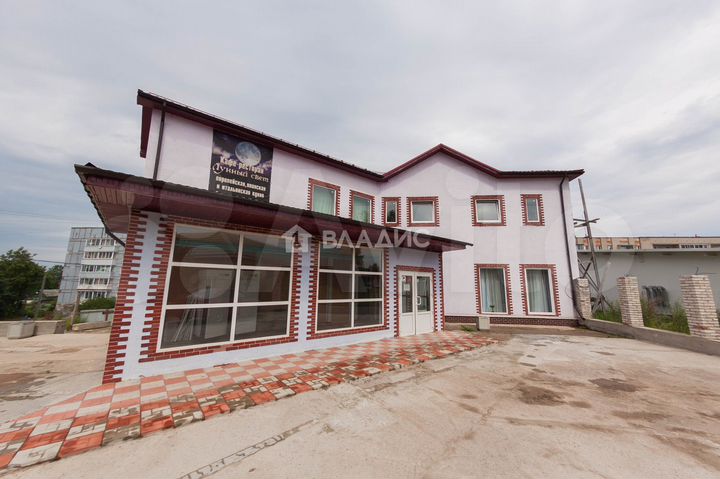 Продам здание, 842 м²