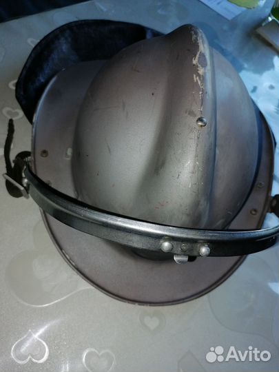 Каска - шлем пожарного