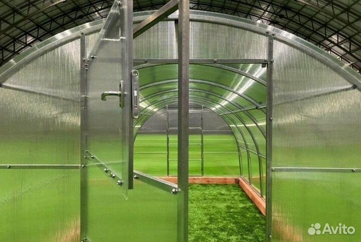 Теплица из поликарбоната