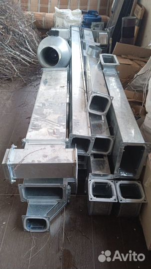 Комплект труб и канальный вентилятор для вентиляци