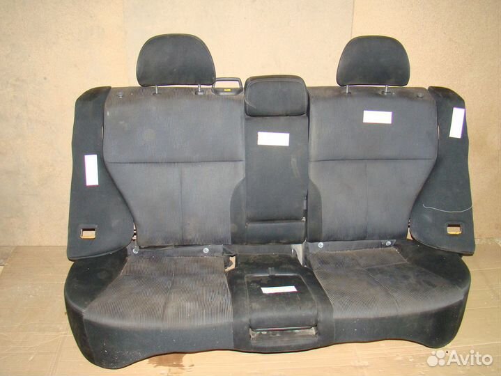 Сиденье заднее (диван) Subaru Forester III (SH) 2