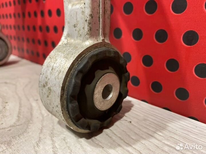 Рычаг передний левый Mercedes-Benz Ml W166 2014