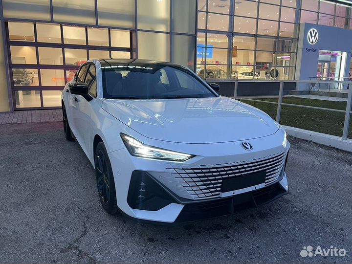Changan UNI-V 1.5 AMT, 2023
