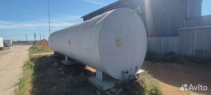 Цистерна, бочка металлическая