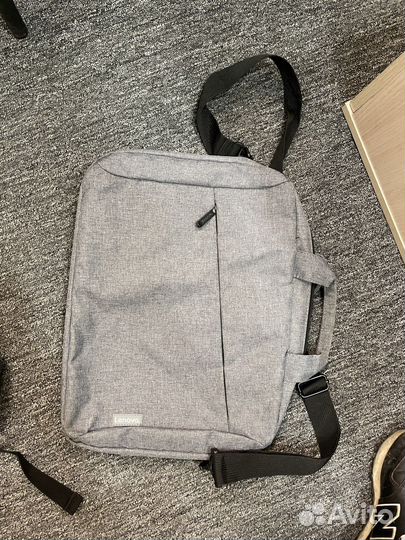 Сумка и рюкзак для ноутбука Lenovo