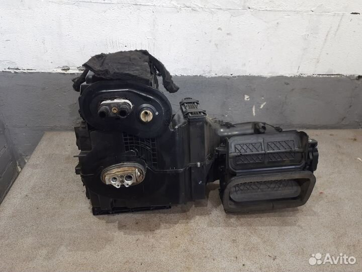 Корпус печки в сборе для Skoda Rapid VW Polo sedan