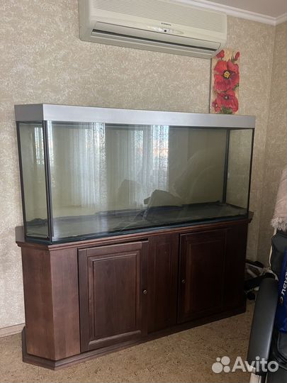Аквариум с тумбой 600 литров