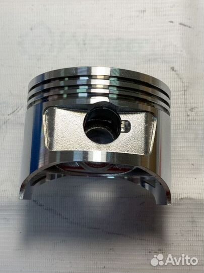Поршень 188F в сборе