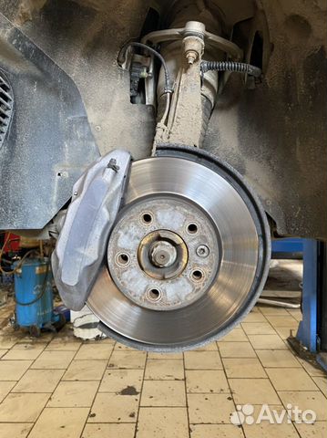 Суппорт тормозной передний туарег nf