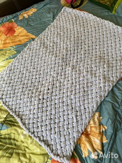 Плед детский из alize puffy